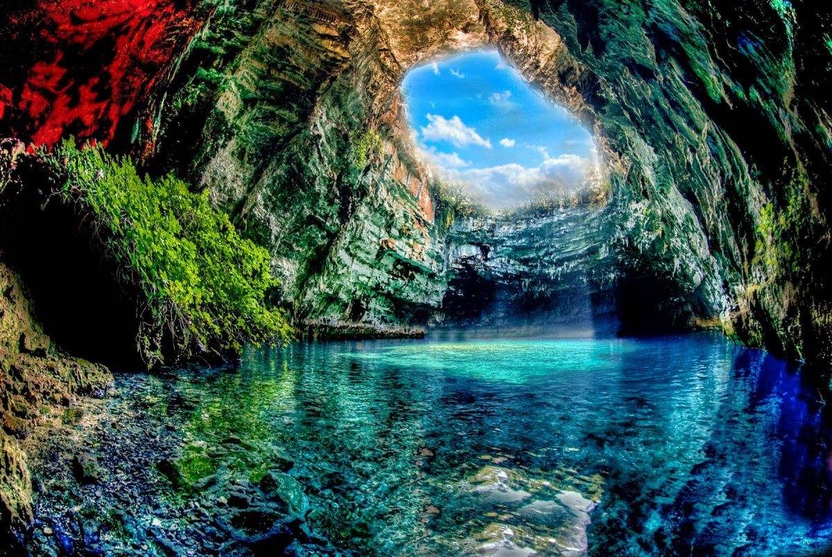 Пещера Мелиссани, Греция